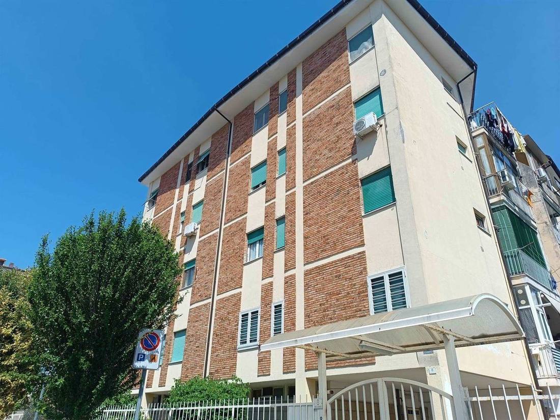 Appartamento in vendita a Caserta, Via Bruno Buozzi 8